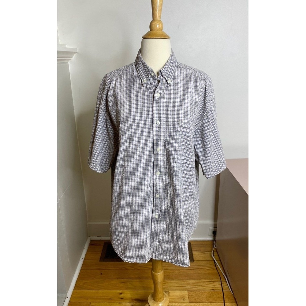 Eddie Bauer Short Sleeve Buttondown Seersucker Shirt